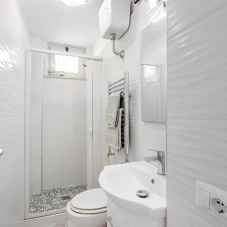 La Casetta Nella Macchia Di Benedetta شقة