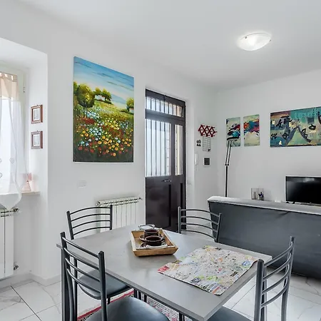 La Casetta Nella Macchia Di Benedetta روما